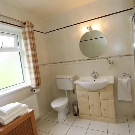 Bed & Breakfast Knockanroe House Castletownbere
