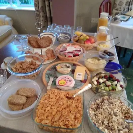 Knockanroe House Bed & Breakfast *